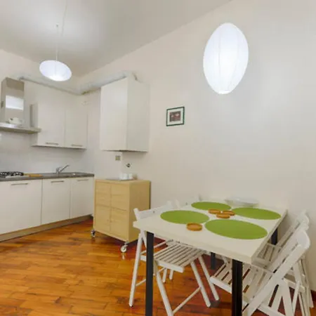 Grazioso In Centro- Wifi Ascensore Aria Condizionata Apartmán