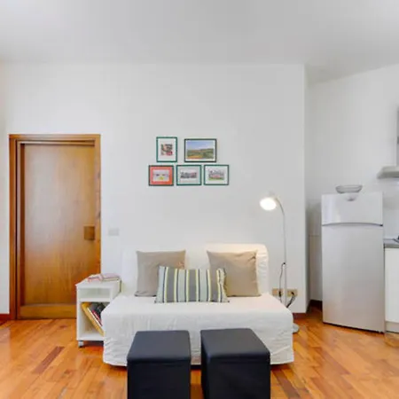 Grazioso In Centro- Wifi Ascensore Aria Condizionata Apartamento Módena